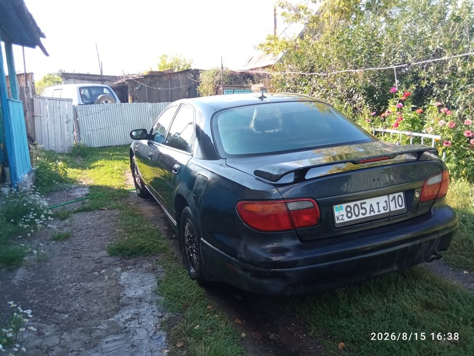 Продам! Мазда кседос 9.
