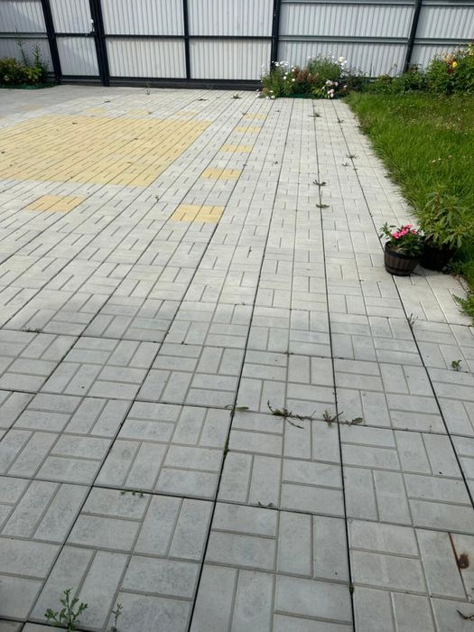 Продается недвижимость в черте города в пристижном районе