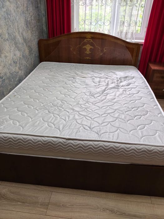 Мебель, кровать, стол