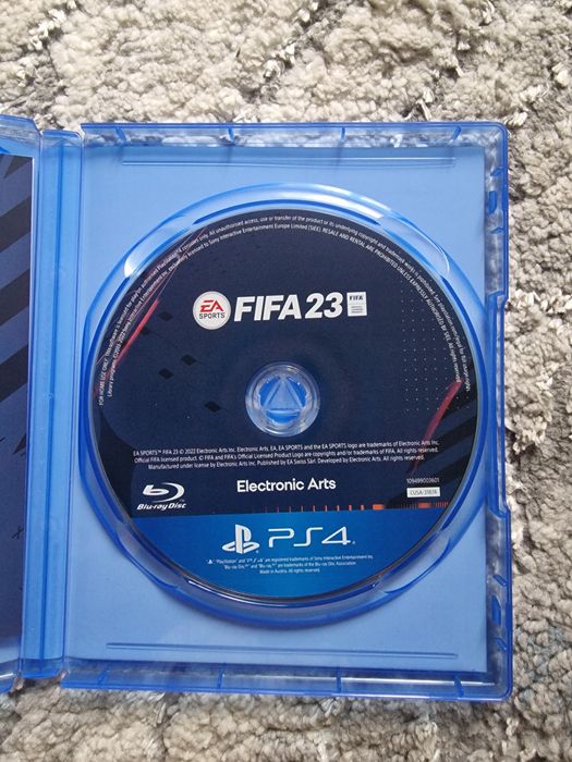 Игри за PS4 в отлично състояние.