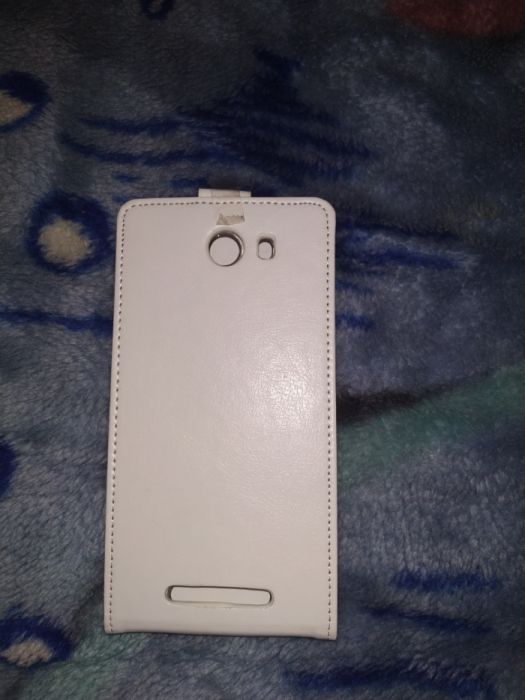 Чехол. Philips i928. Новый.