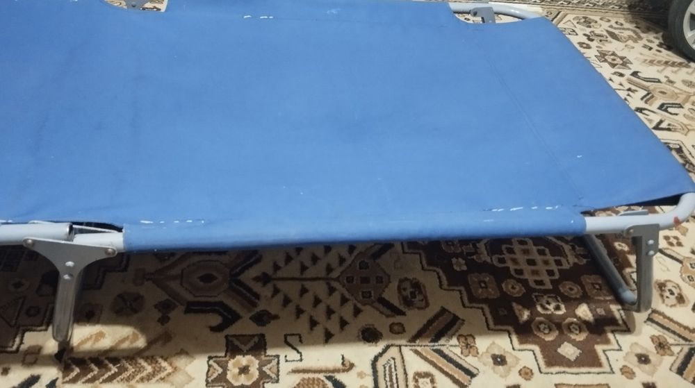 Раскладушка бу в нормальном рабочем состоянии