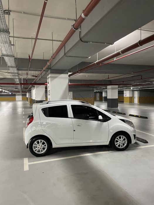 Spark A/T 4 full Naxt ga sotiladi !