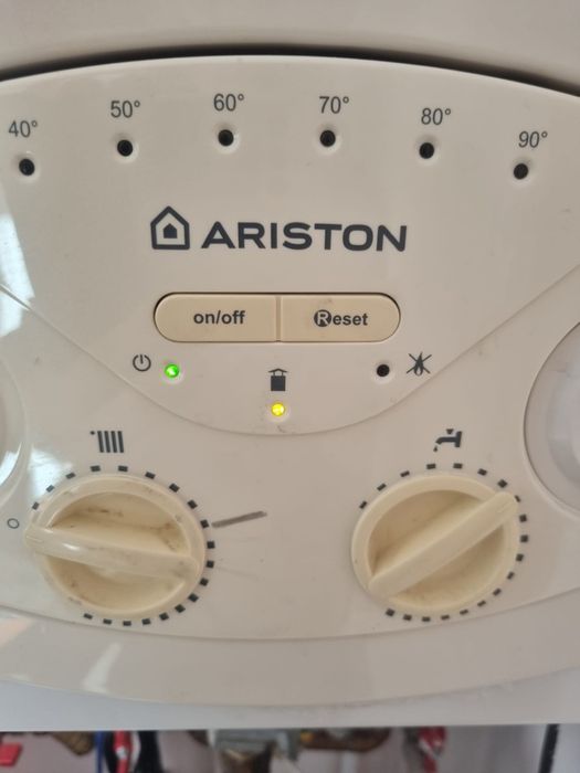 Centrala Ariston pentru piese