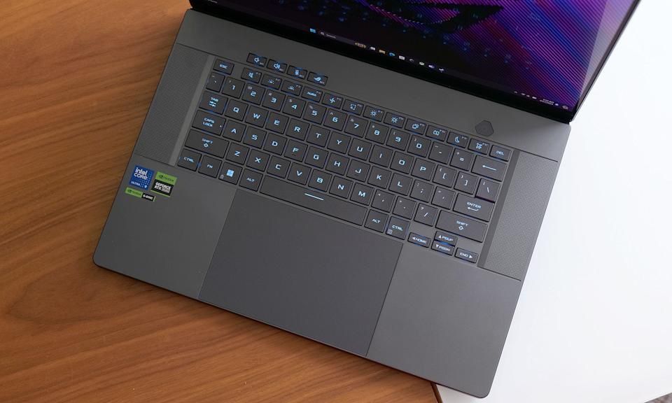 Laptop Asus Zephyrus G16 RTX4090