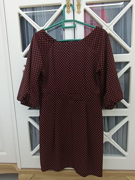 Красивое платье.