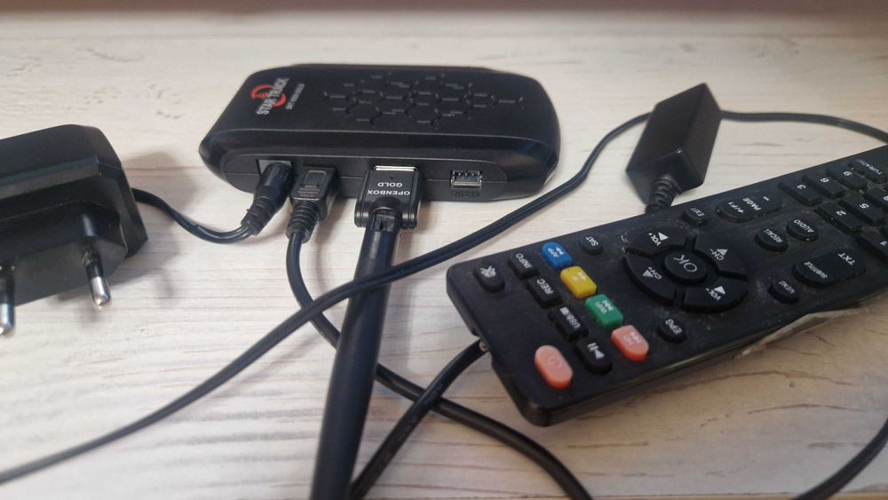 Продам ТВ приставку для шаринга