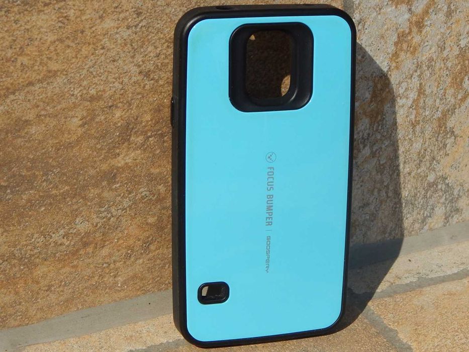 Husa spate antisoc Focus Bumper Goospery Iphone 5/5S
