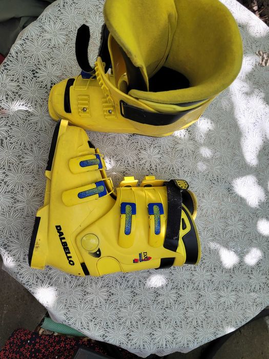 Vand clapari copii mărimea 34-35