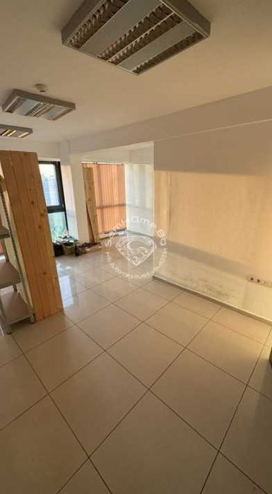 Дава се под наем Офис в Варна, Трошево - 72 кв.м за 432 € - Снимка #3