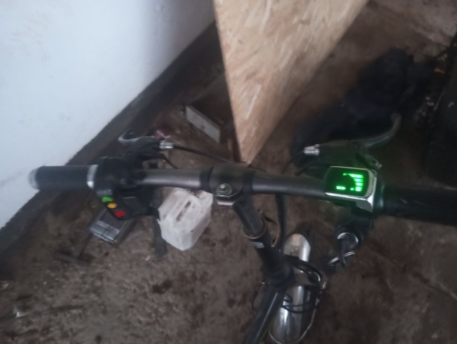 Элктроскутер 14 диум