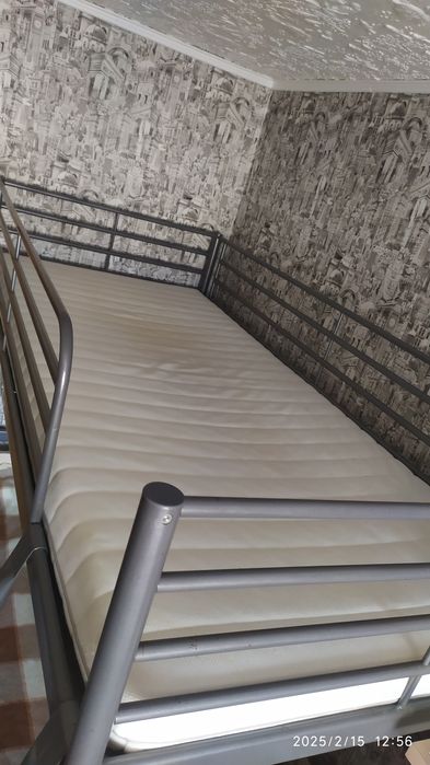 Продам кровать чердак SVARTA  IKEA