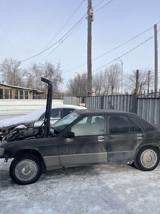 Мерседес 190 на разбор