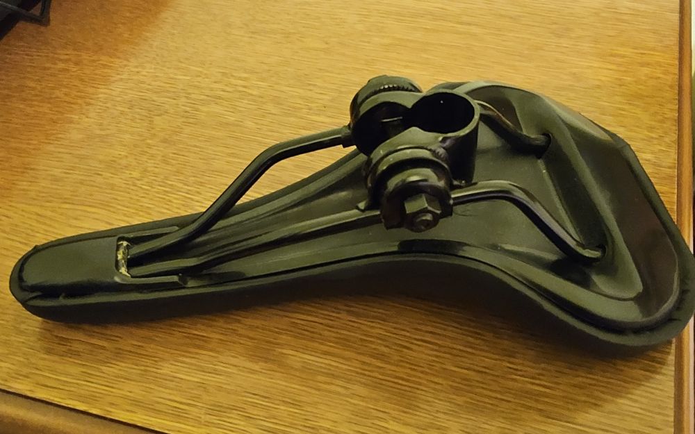 Saua bicicleta teren accidentat MTB Devron Riddle