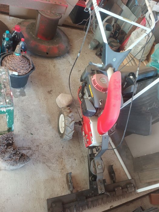 Motocositoare pe benzina O-MAC