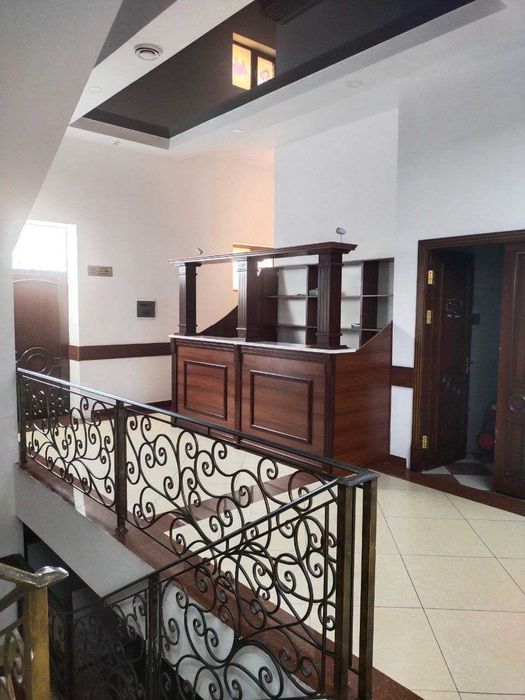 Аренда Нежилое \ Недвижимость 550м2  2 этажа. 9$ - 1m2