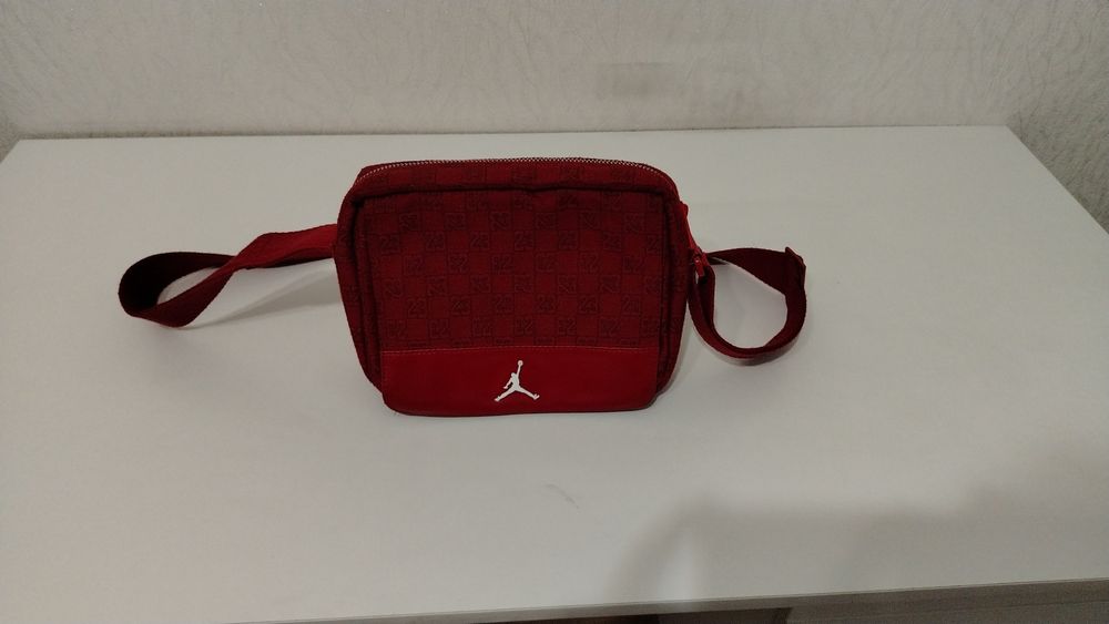 Сумка через плечо Jordan