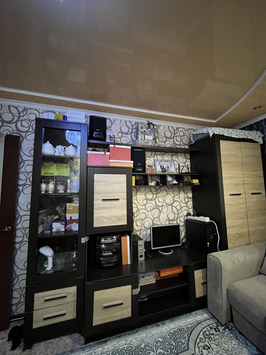 Продается стенка в хорошем состояние