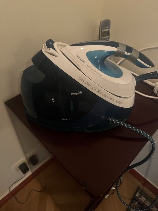 Паравой утюг philips