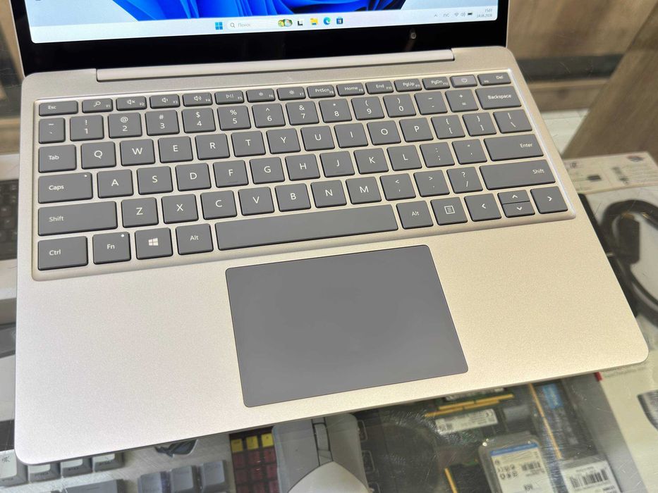 SURFACE LAPTOP GO2 CORE i5-1135G7, 16гб, 256ssd