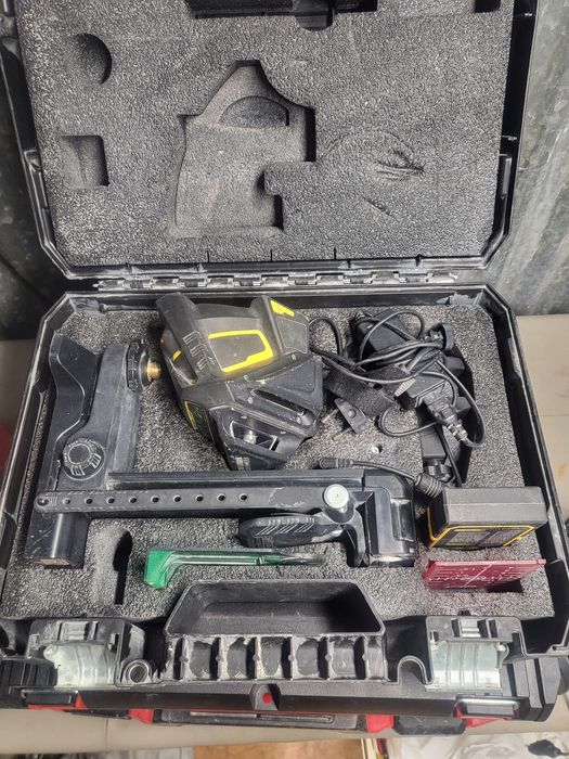 Laser Stanlei 360° +V+detector linie verde complet