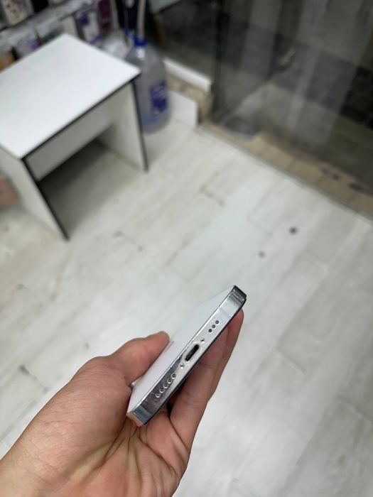 Iphone 12 pro ekran almawgan