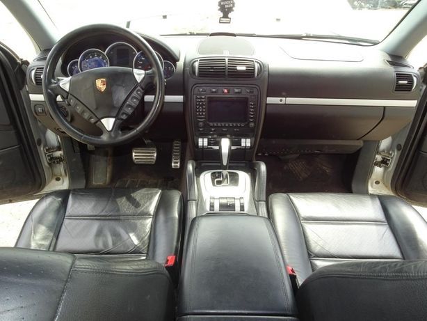 Dezmembrez porsche cayenne 4.5s/ piese cayenne s/ motor cayenne 4.5 s