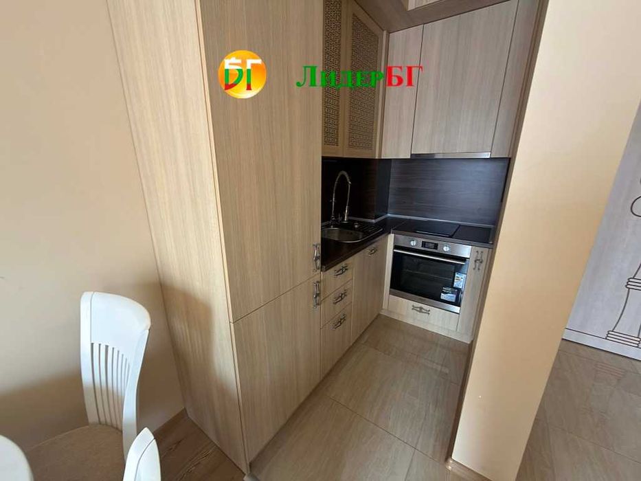 Продава се Двустаен апартамент в к.к. Златни пясъци - 52 кв.м за 1471 €/кв.м - Снимка #4