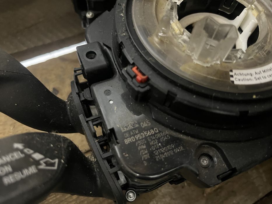 Spirala volan + manete Audi A4 B8 8K0953568F / 8K0 953 568 F