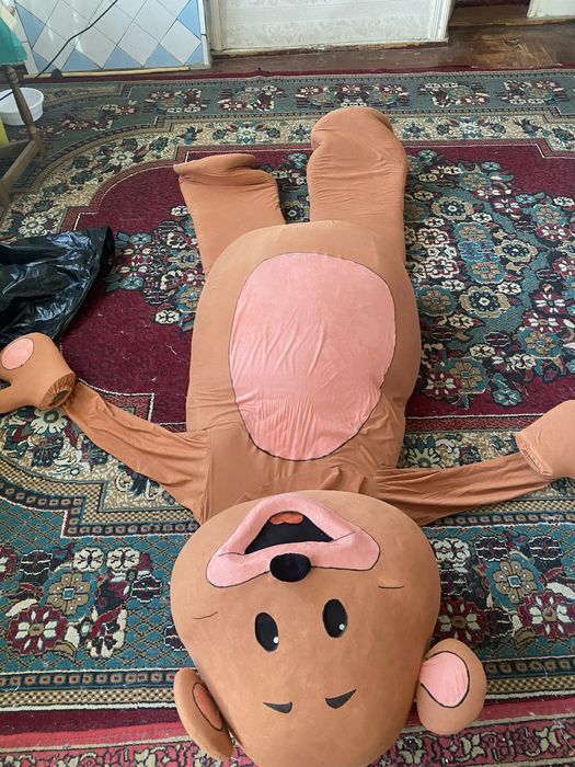 Kastyum sotiladi ayiq