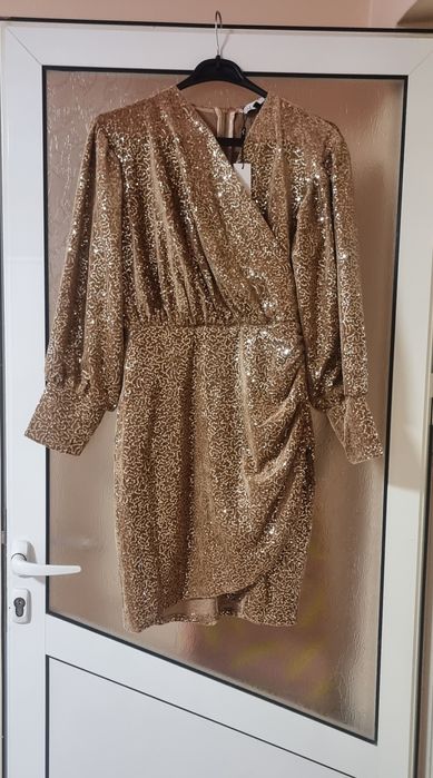 Официална къса рокля