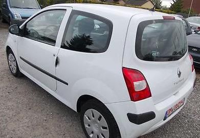 Renault Twingo1.2i на части