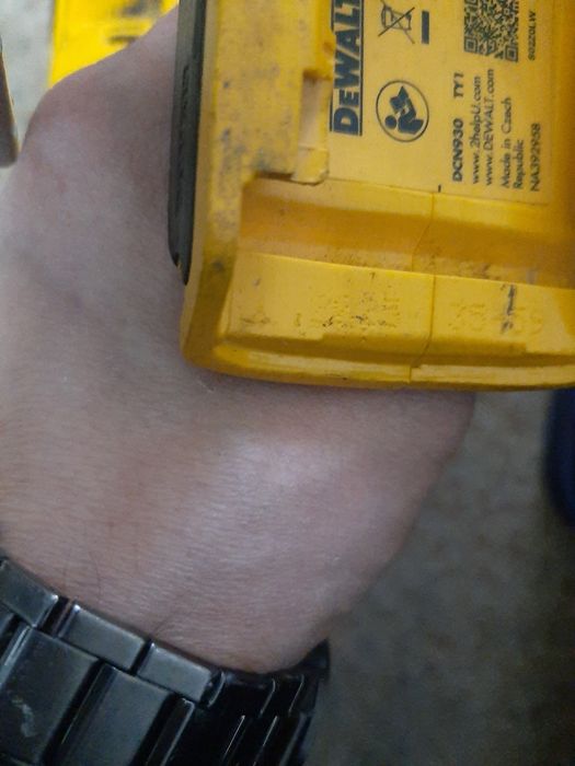 Devalt pisto cuie ca nou 2025 dcn930