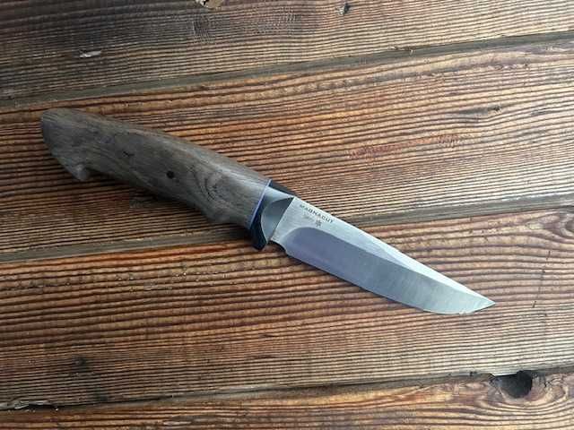 Ръчно изработен нож