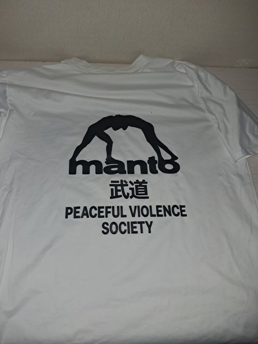 Белая футболка манто оверсайз