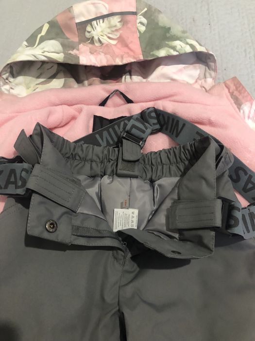 Комбинезон демисезонный на девочку