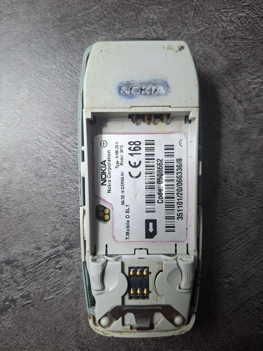 Телефон кнопочный оригинал Нокиа
