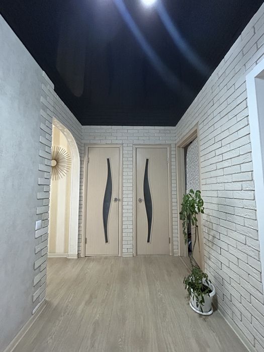 Продаётся 4-х ком. кв•3/5 этаж • мкр 9, 82 дом