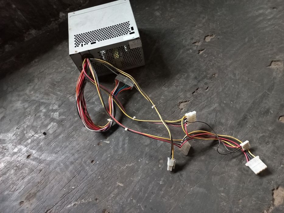 Блоки питания от компьютеров