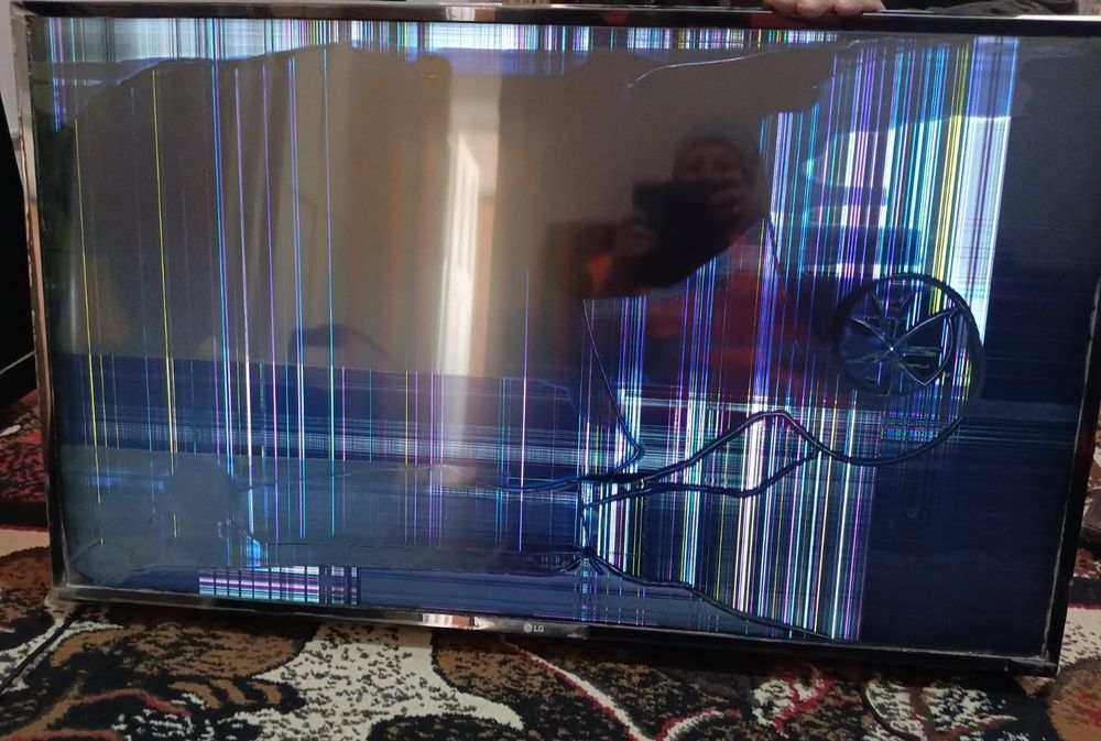 Телевизоры на запчасти