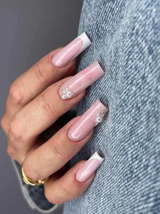 Servicii Manichiura in Bucuresti