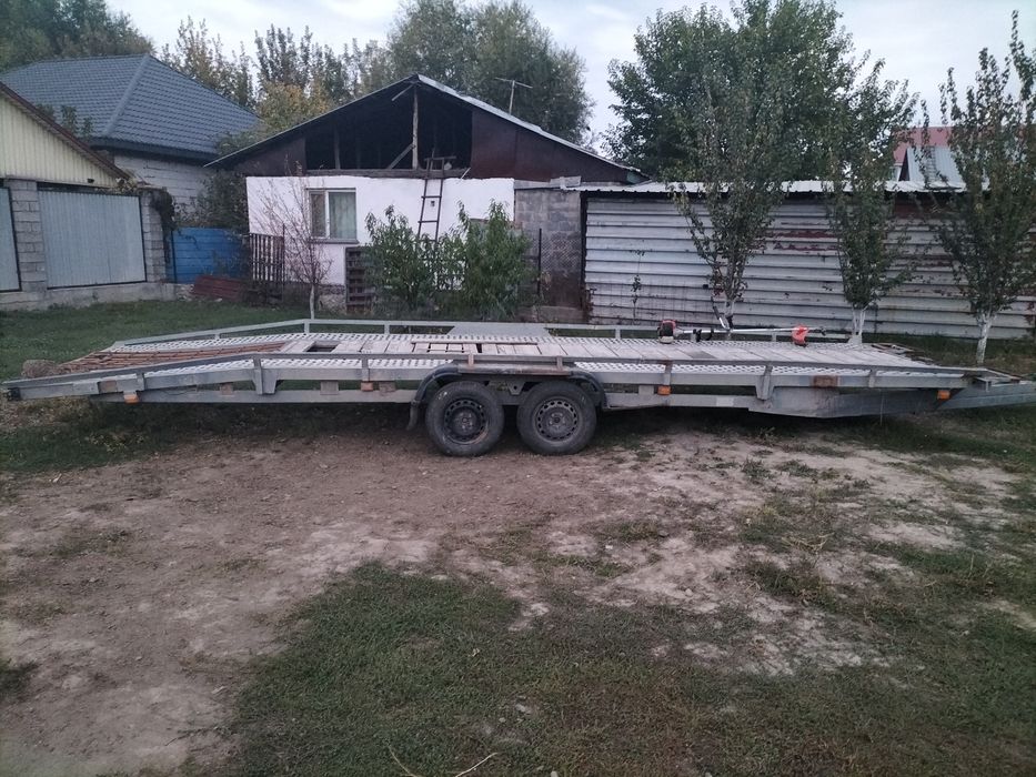 Прицеп автовоз...