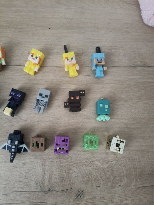 Продам фигурки Minecraft Майнкрафт