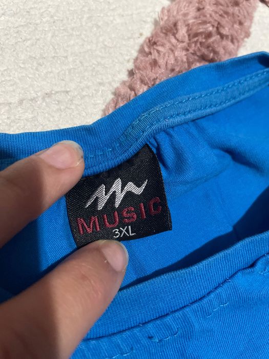 Мъжки тениски и потник – различни модели