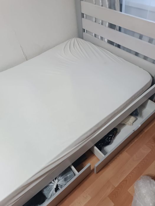 Продам кровать в хорошем состояний