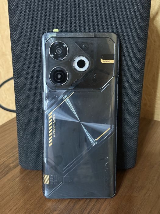 Tecno Pova 6 Neo б/у