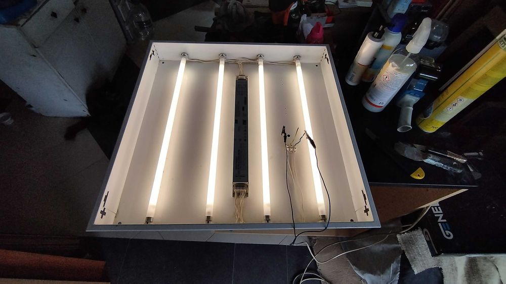 Луминисцентни осветителни - офис лампи на 60см