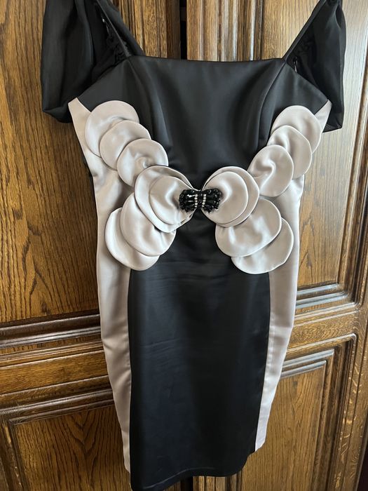 Rochii lungi/scurte de seara