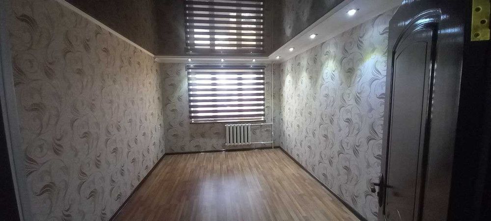 Olmaliqda 3 хонали Уй сотилади 3 xonali uy sotiladi