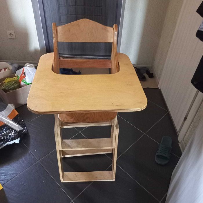 Детское кресло для кормления